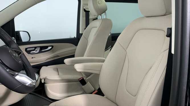 V 300 d 4M